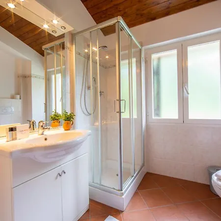 Gelsomino Among Vineyard - Happy Apartman Ranzo-Borgo